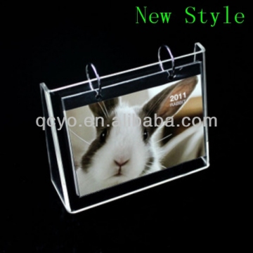New style acrylic high quality cute desk calendar 2013