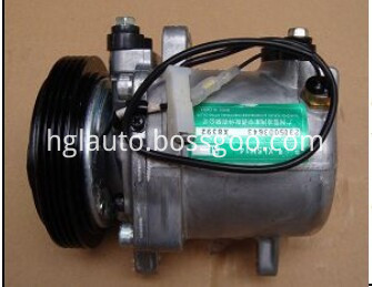 Suzuki Jimny OEM# 95201-77GA0 compressor