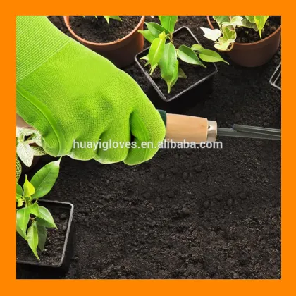 Green Palm Covered Latex Gardening Gloves Specialist Foam Latex on the Palm and Finger Tips for Maximum Dexterity