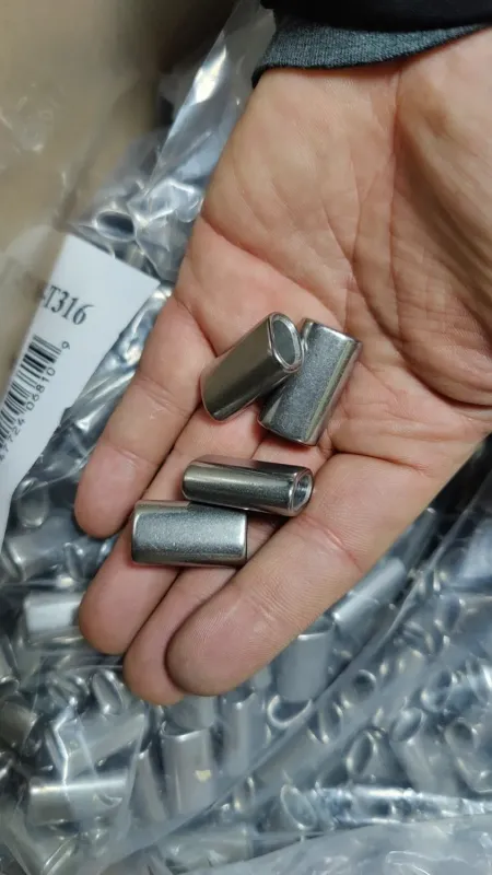 Durable Stainless Steel Crimp Clamps for Wire Rope Connections