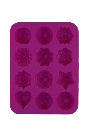 FDA/LFGB silicone 2-inch king cubes ice tray in China factory