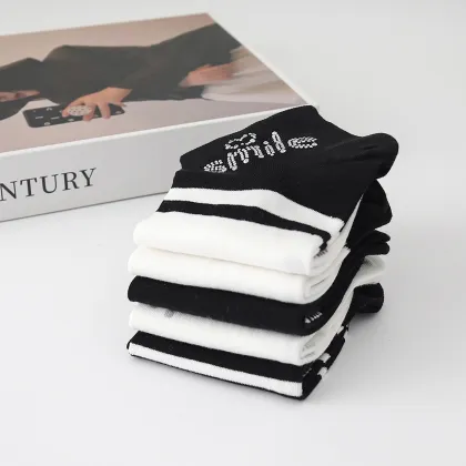 Women's Diamond Socks