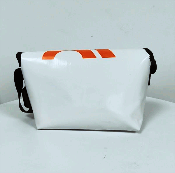 Kantong messenger PVC tahan air tahan lama Durable waterproof PVC messenger bag