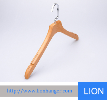 New product cheap price antique wooden hangers