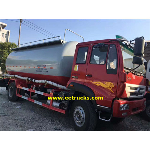 SINOTRUK 5000 Gallon Powder Tankers