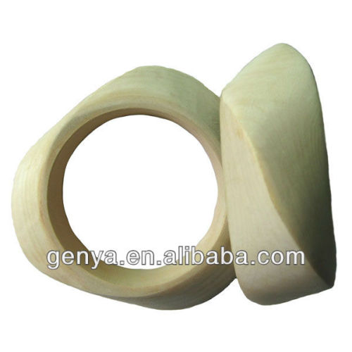 Fashion wooden bangle