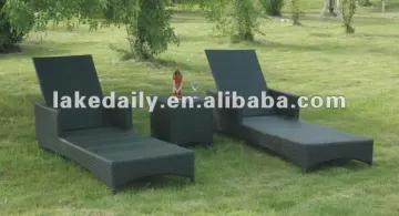 Rattan lounge-Sun lounger