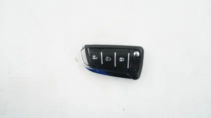 Factory Direct Compact Truck Spare Parts, Auto Engine, Remote Key Assembly: 3704020R1040-F001