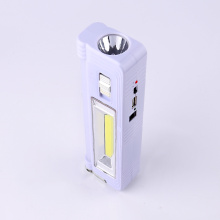 На открытом воздухе и в помещении светодиодный аварийный свет.