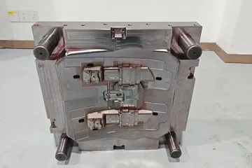 Precision B-Plate / Core Plate Mold