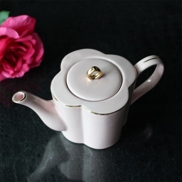 Lucky Clover Gold Rim Porcelain Tea Pot with SS Infuser