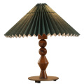 Lampade da tavolo decorative in legno LEDER