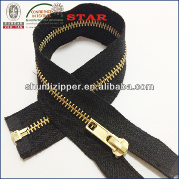 flame resistant zipper
