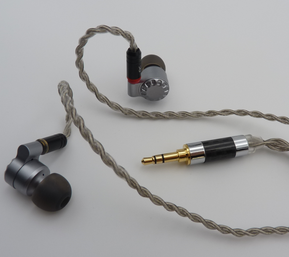 Dynamic Hybrid Driver InEar Earphones