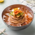 ヤンビアンの排他的なヤンジのそばの冷たい麺