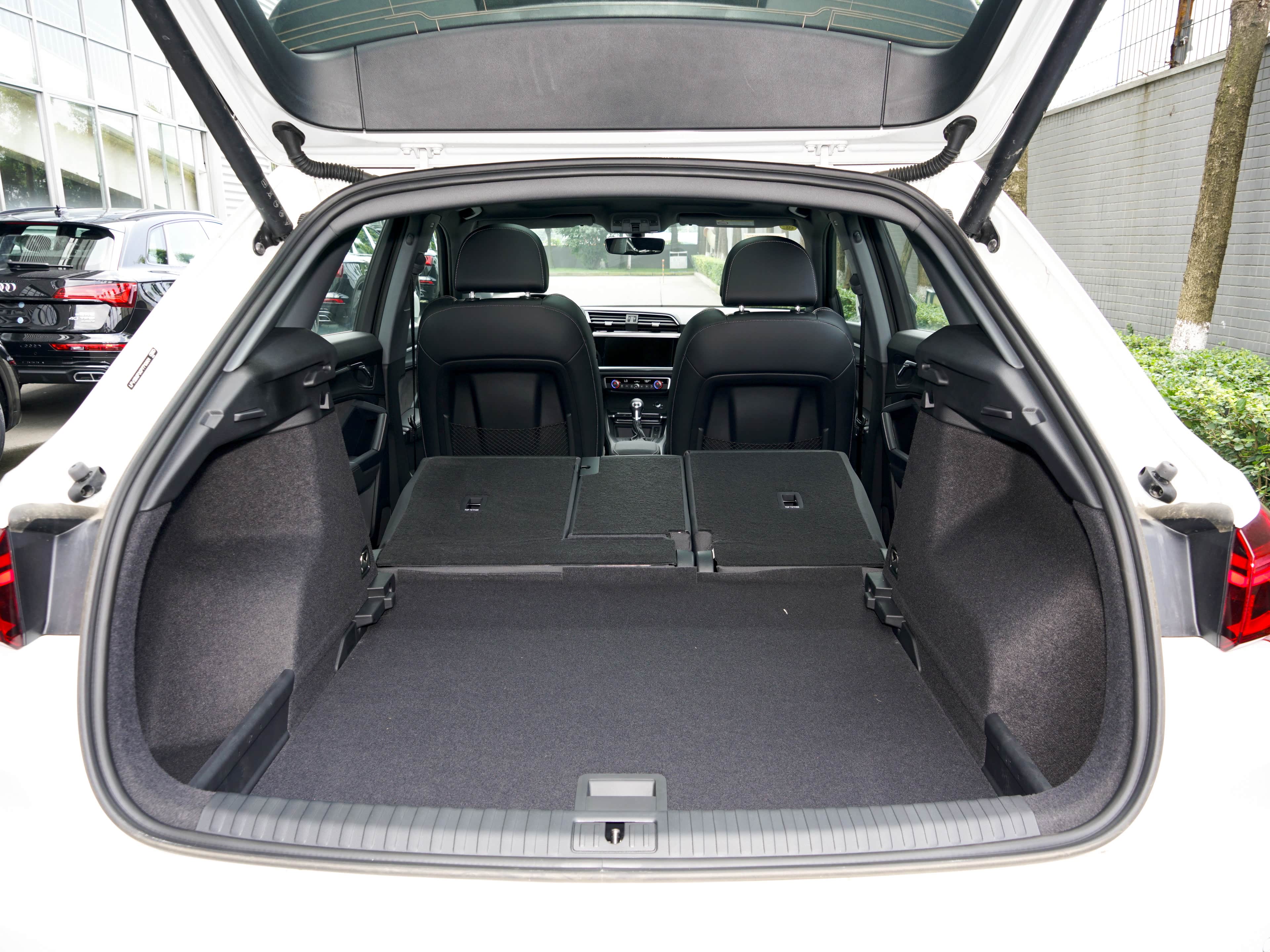 Audi Q3 16