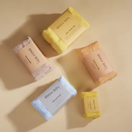 High-End Portable Make-up Toiletry Bag for Women: The Perfect Travel Companion