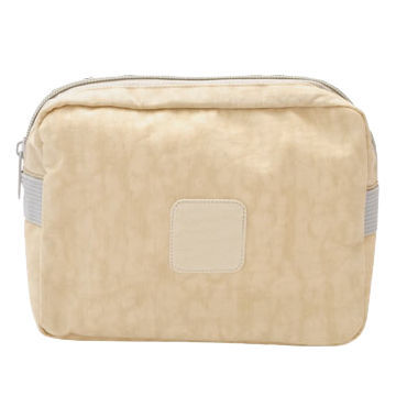 Nylon Cosmetic Bag, Zipper Closure, Roomy Interior, Customized Designs and Sizes Available