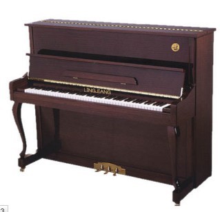 132 Rosewood Polished Upright Piano