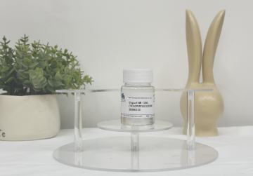 Volatile Cyclopentasiloxane Hair Agent