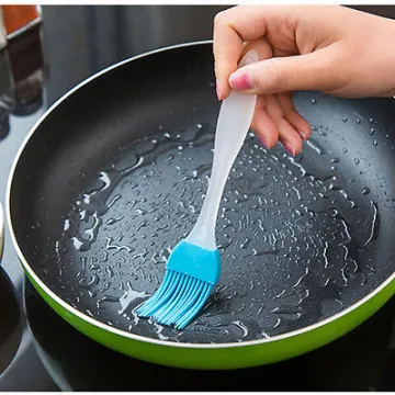 1x Silicone Baking Bakeware Bread Cook Pastry Oil Cream BBQ Tools Basting Brush freedom color
