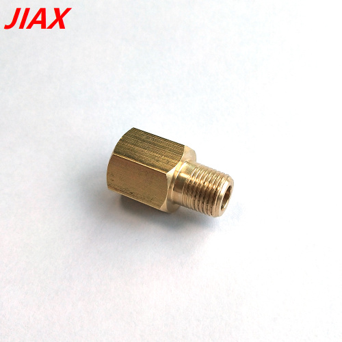 1 / 8NPT Female a 1 / 8BSPT Adaptador de latón masculino