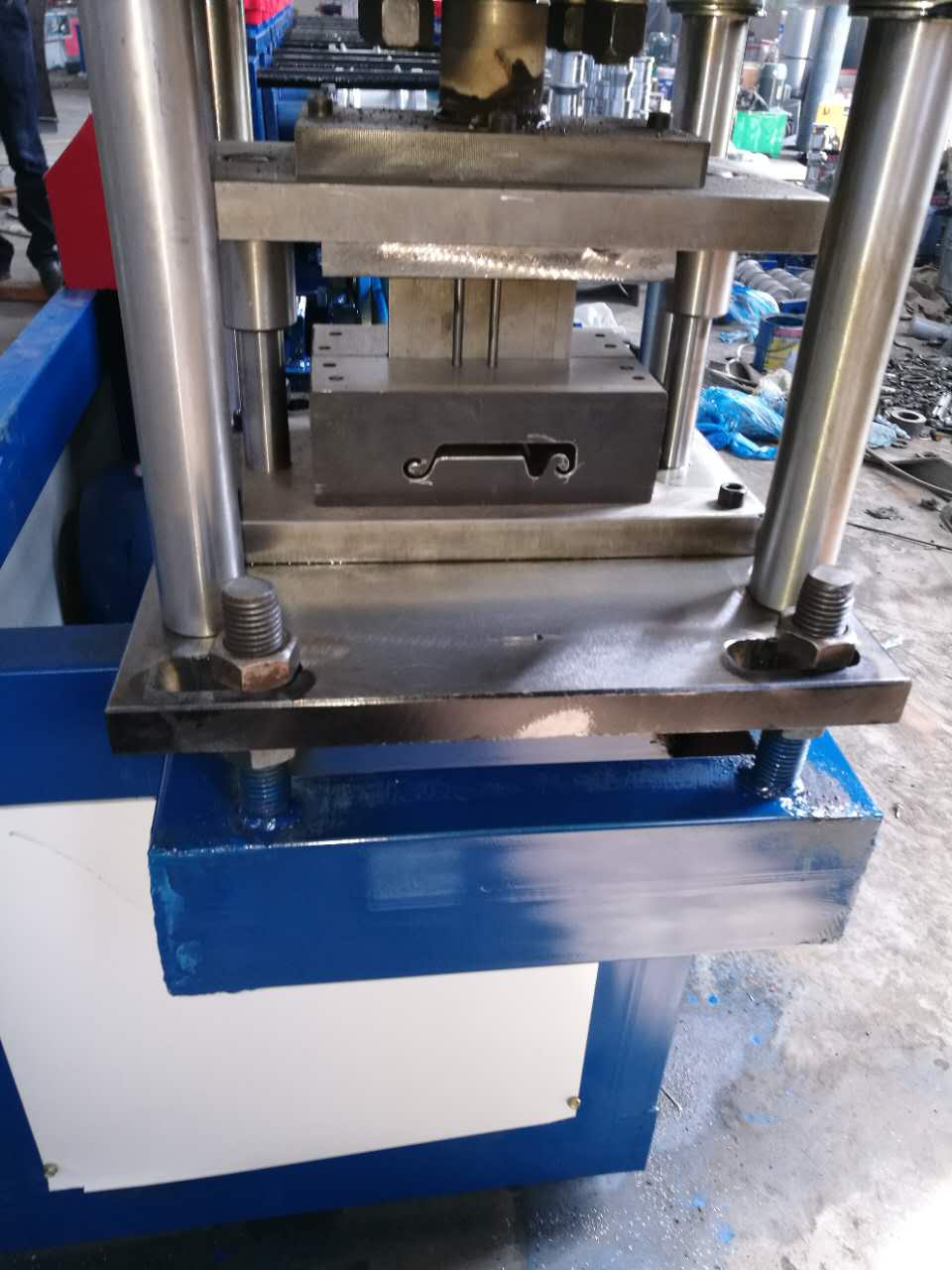 Roll Shutter Door Machine and Slide Machine