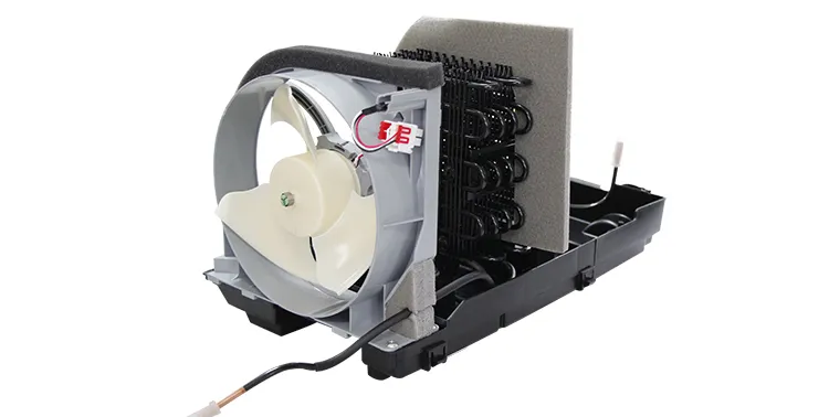 Condensador de ar condicionado e refrigerador