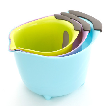 3-Piece Multifunctional Plastic Kitchen Bowl Set: Mixing Bowls, Strainers, and Measuring Cups for Salad Preparation and Beyond