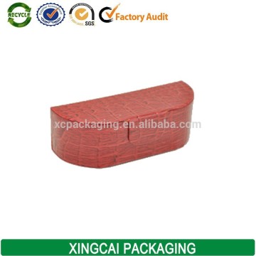 red latest fashion in eyeglass case with stock