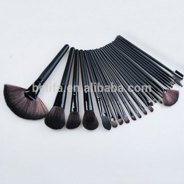 Studio Quality eco-friendly Cosmetic Brush Set with Leather Pouch