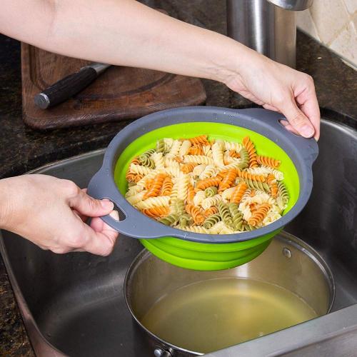 Collapsible folding Colanders with Handles