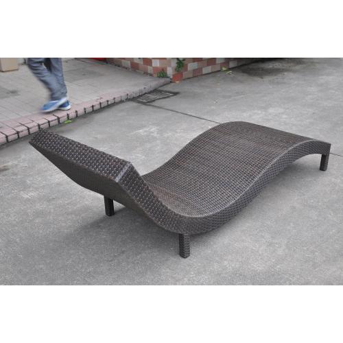 Leisure Design Outdoor Rattan Sun Lounger