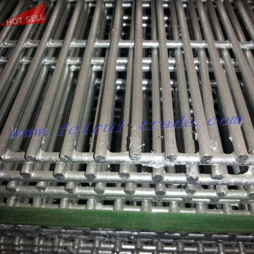 358 High Security Hot-Dipped Galvanized Fencing