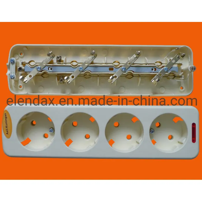 Soket Ekstensi Daya 3 Arah E5003E