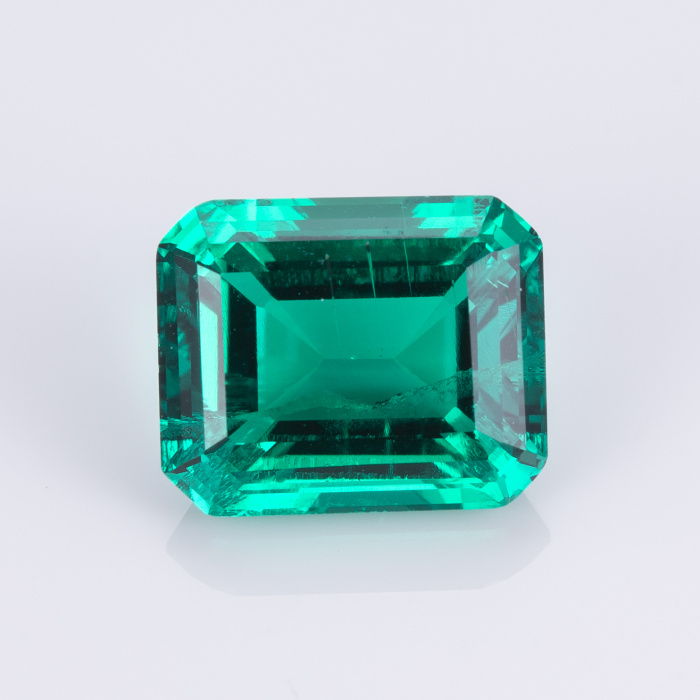 Colombian Emerald 7x11 Lab Grown Gemstone