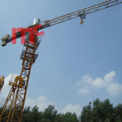 Potain flat top tower crane