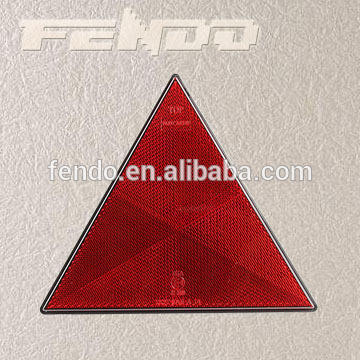 E4 Truck Trailer Triangle Safety Reflectors With Warning Lamps