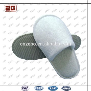 Trade Assurance Wholesale Guangzhou Supplier Custom Disposable Hotel Slippers                        
                                                Quality Choice