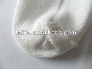132 needels terry high leg socks