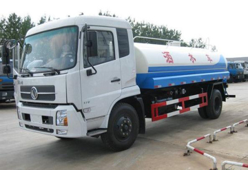 10-12m3 Dongfeng 4x2 Lori Pemercik Tanker Air