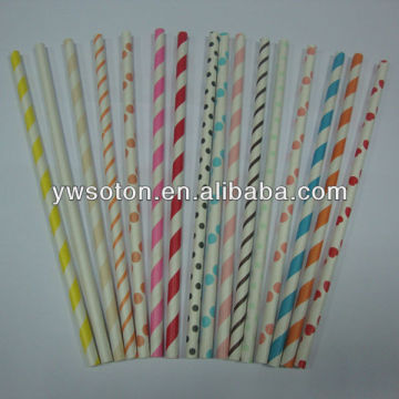 various of colorful paper drinking straws