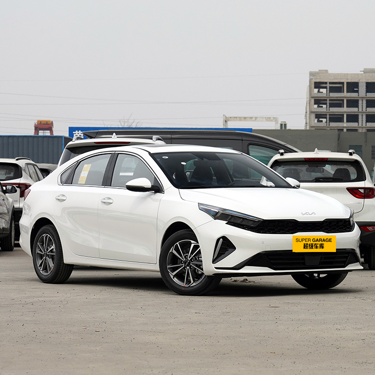 KIA Seltos 2024: Нови и користени електрични автомобили