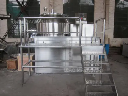 Rapid mixing granulator for pharmaceutical