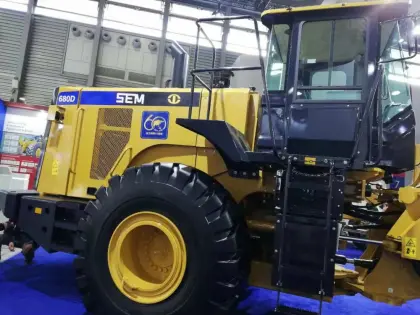 CATERPILLAR SEM680D 8TON MINING WHEEL LOADER