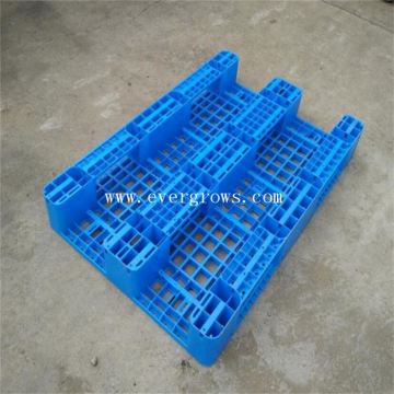 warehouse blue color plastic standard pallets with three runners