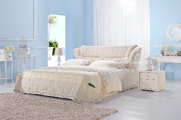 Satin Jacquard embroidery bedding sheet, high quality bedding set