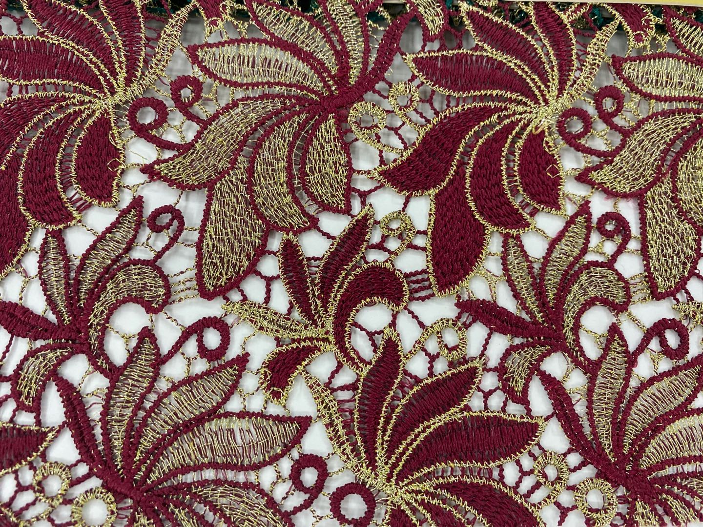 Guipure Embroidery Fabric With Scallop