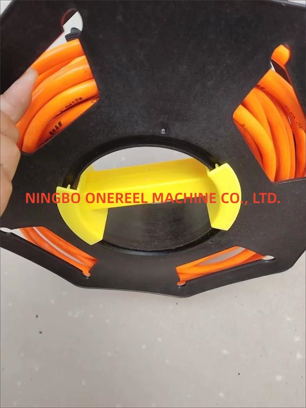 Cable Storage Reel with Tidy Frame (2)
