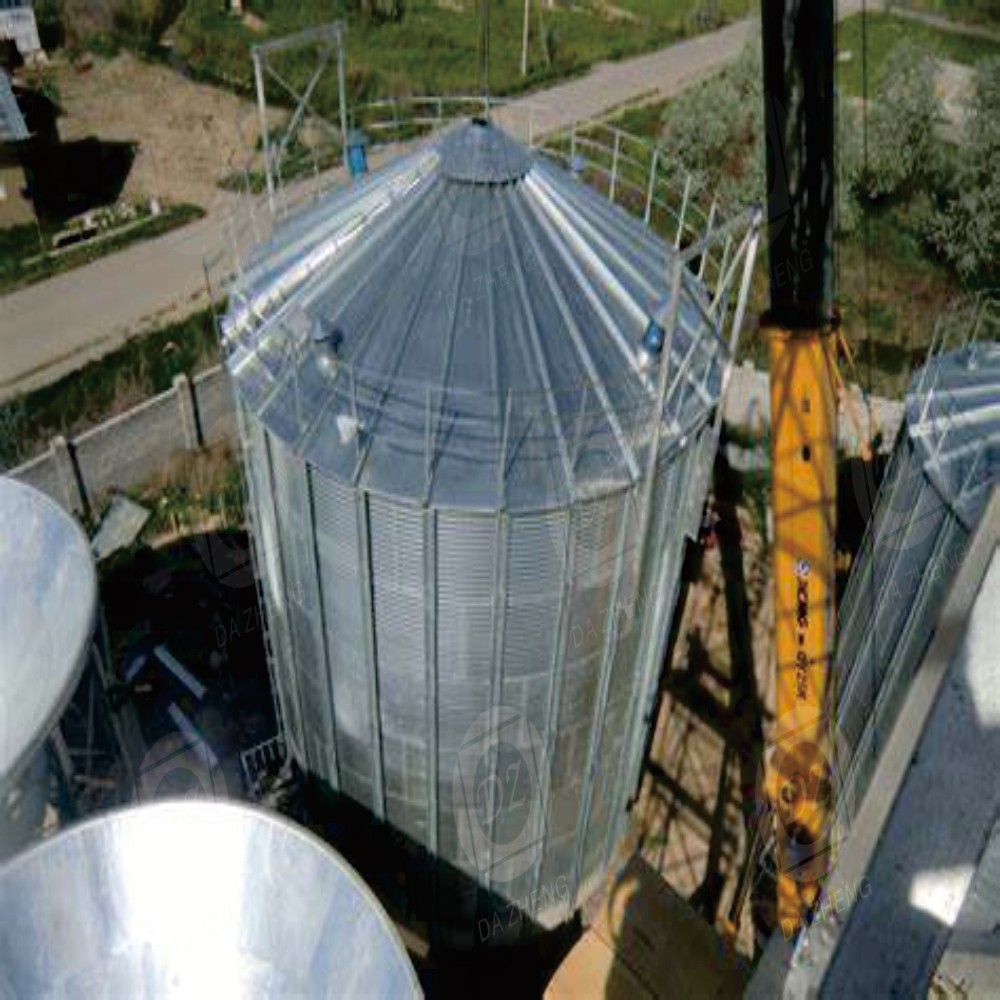 Salt raw material silos